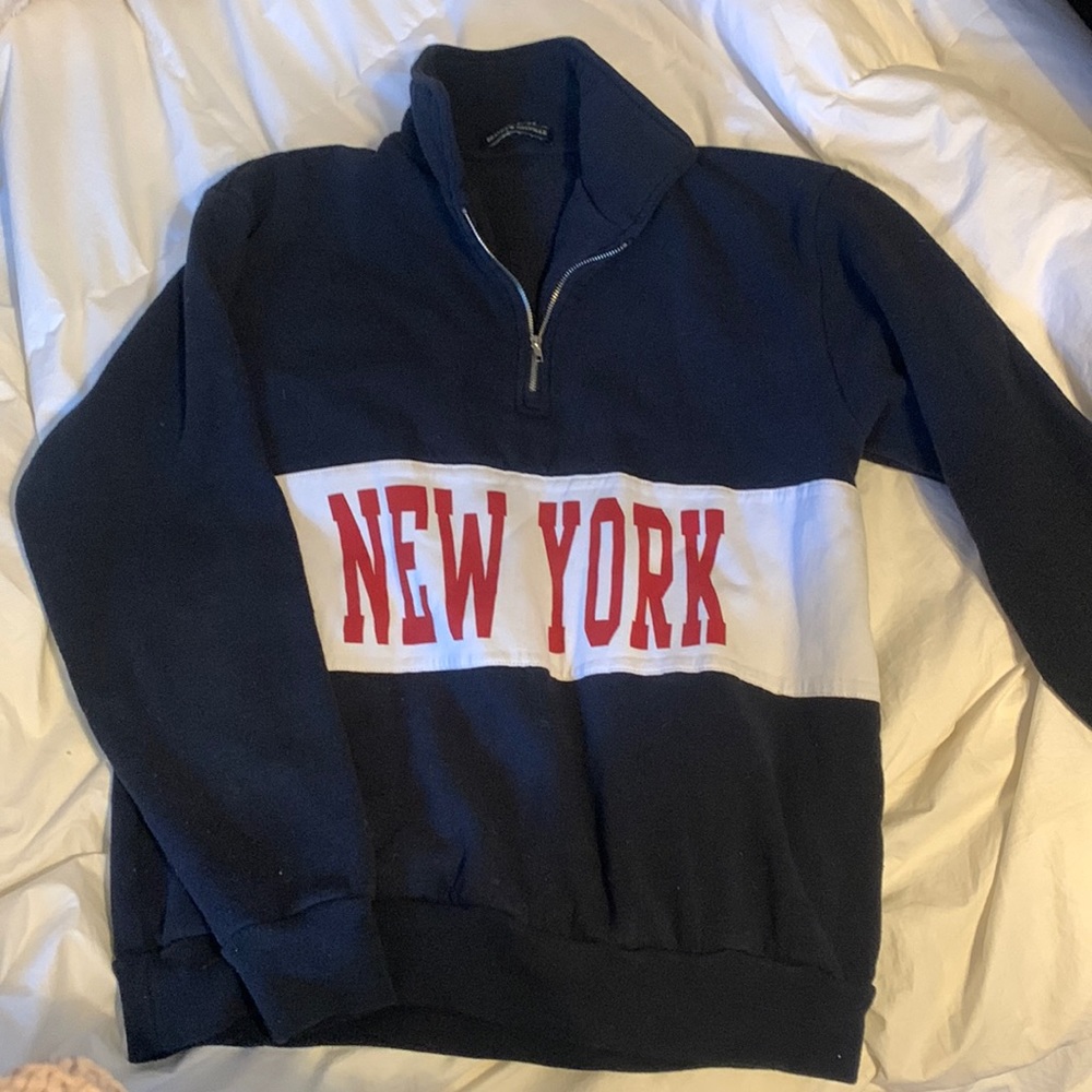 Brandy Melville New York red navy white quarter zip